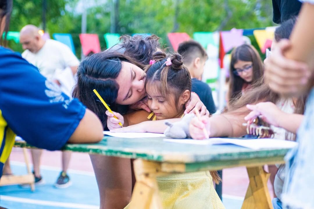 SaveClip.App_639955544_1349505073878641_2485303418521412056_n