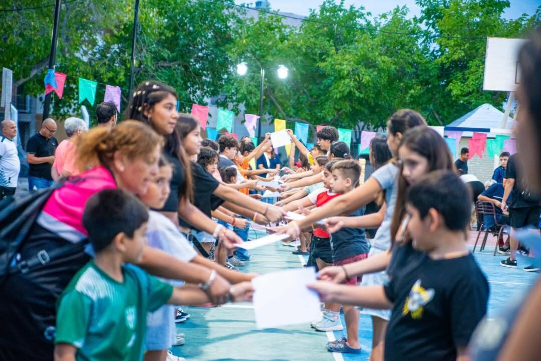 SaveClip.App_641270174_1349505160545299_6101851345427053101_n